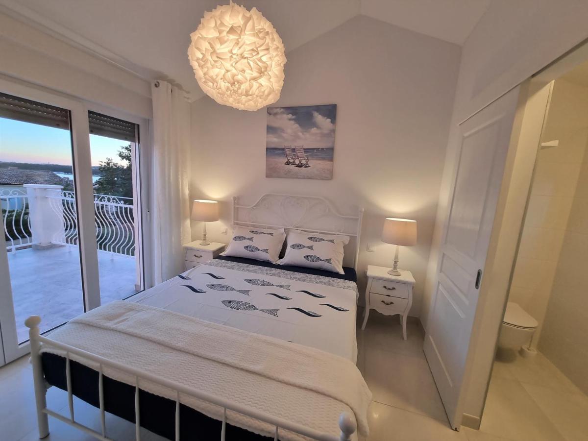 White House Posesi Villa Medulin Eksteriør billede